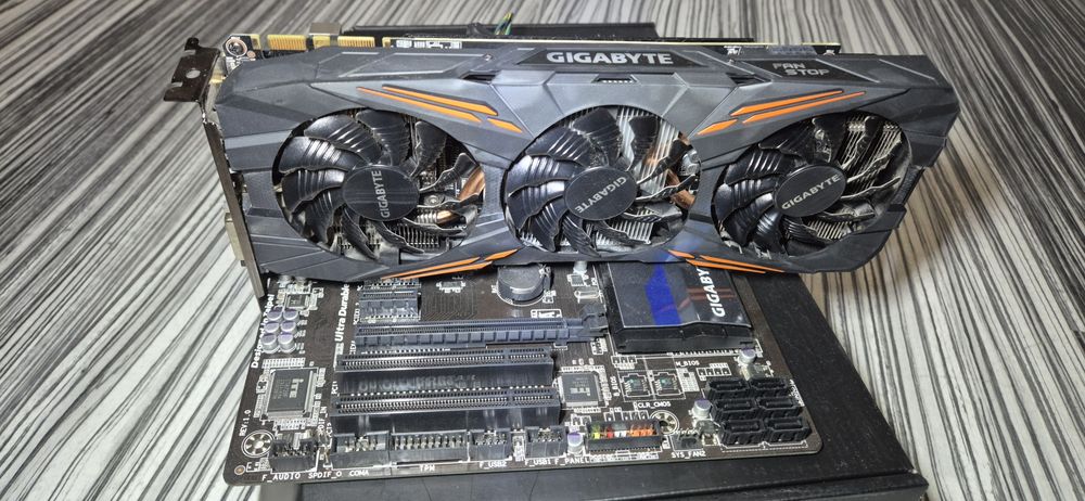 Kit Intel Core i5-4570 și NVIDIA GTX 1070 + p.bază și 16gb ddr3