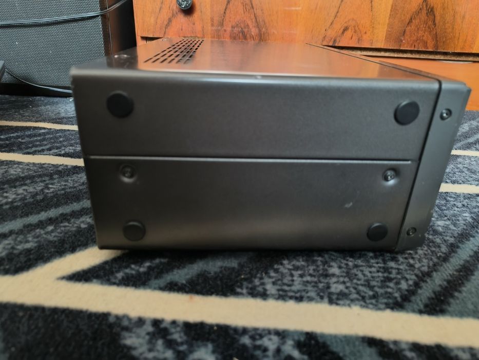 Radio receptor Yaesu Frg 8800