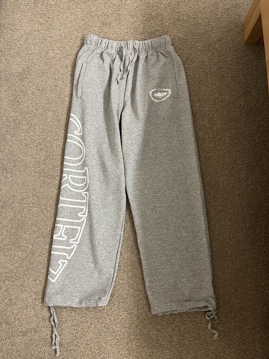 Pantaloni corteiz noi nouti marimea S