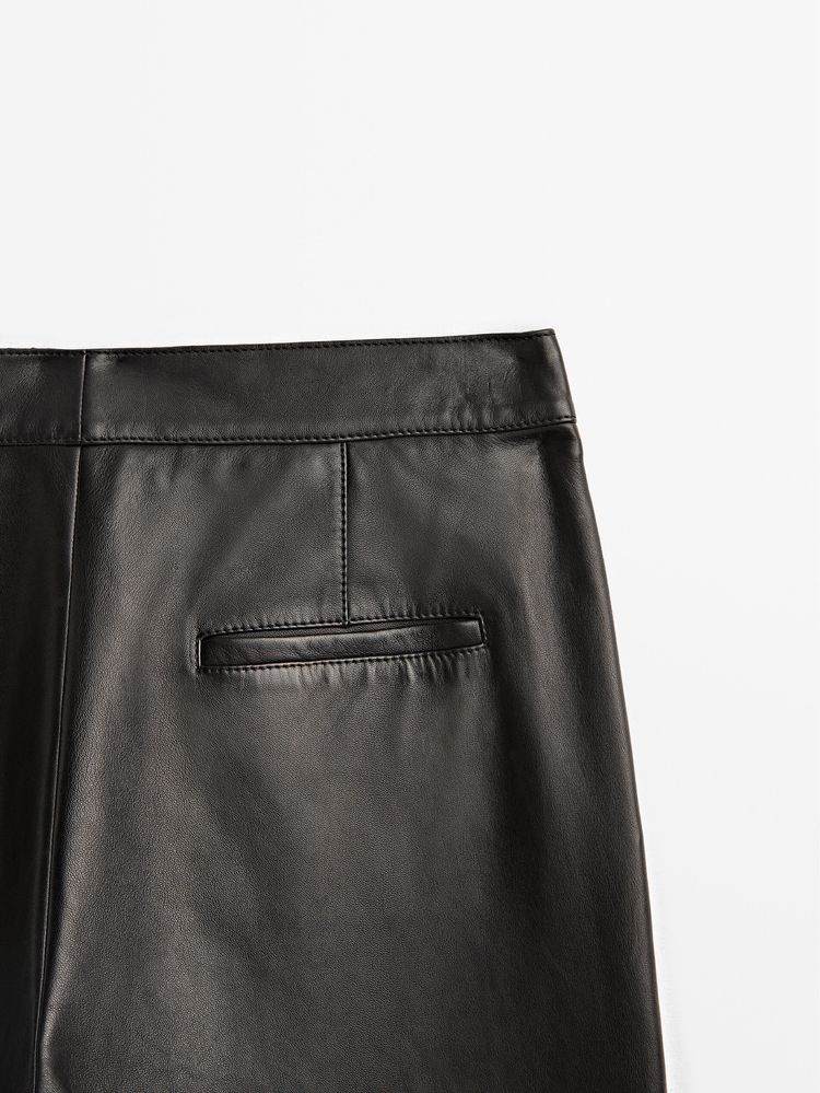 Pantaloni din piele Massimo Dutti