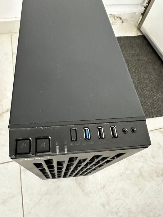 Carcasa pc gaming Floston Blue Guardian