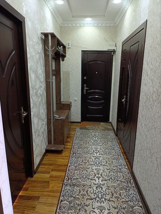 Юнусабад 17кв Аренда 3комн 3 этаж