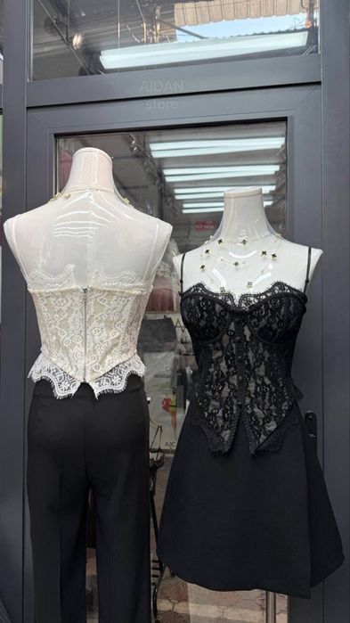 Продам новый корсет черного цвета. Размер 44-46.