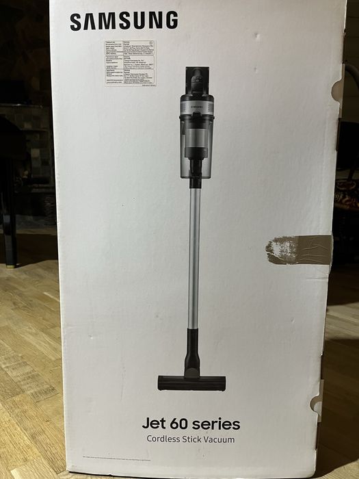 Пылесос Samsung ручной вертикальный