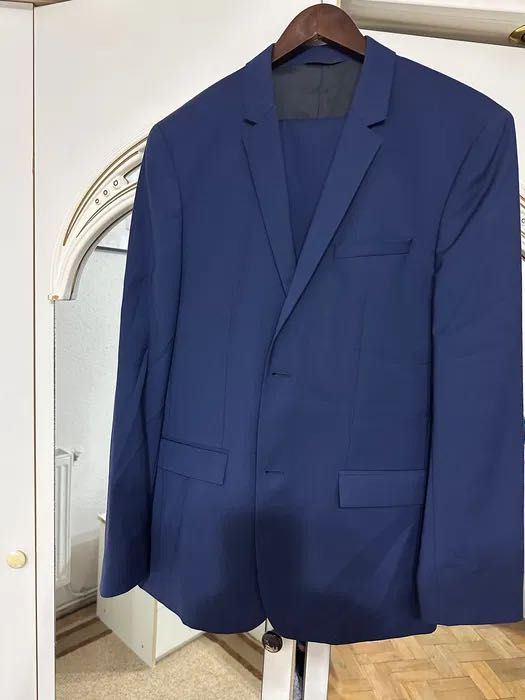 Costum Calvin Klein original marimea L