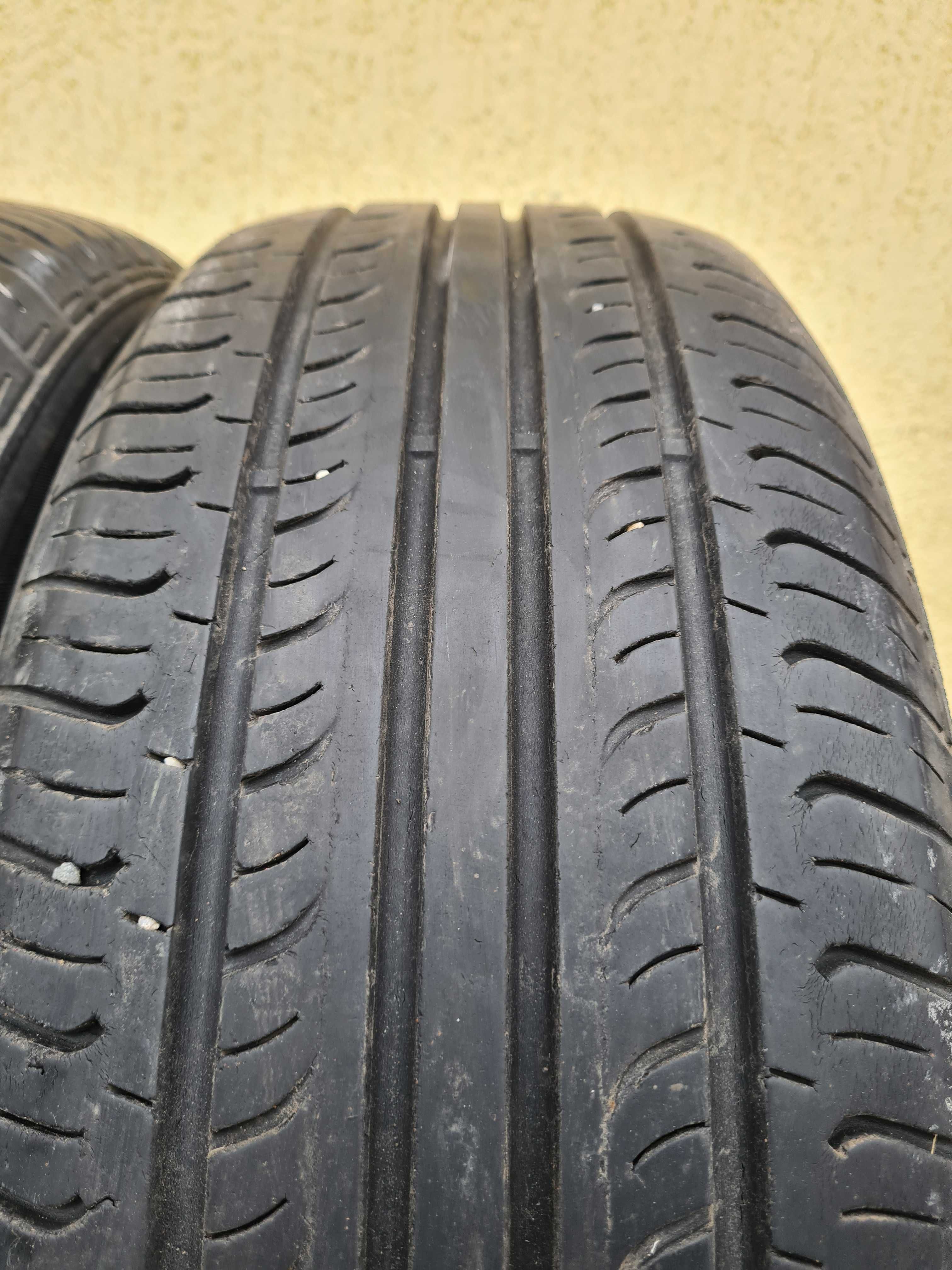 2 бр. летни гуми 225/60/17 Hankook 5,5 mm DOT 2312