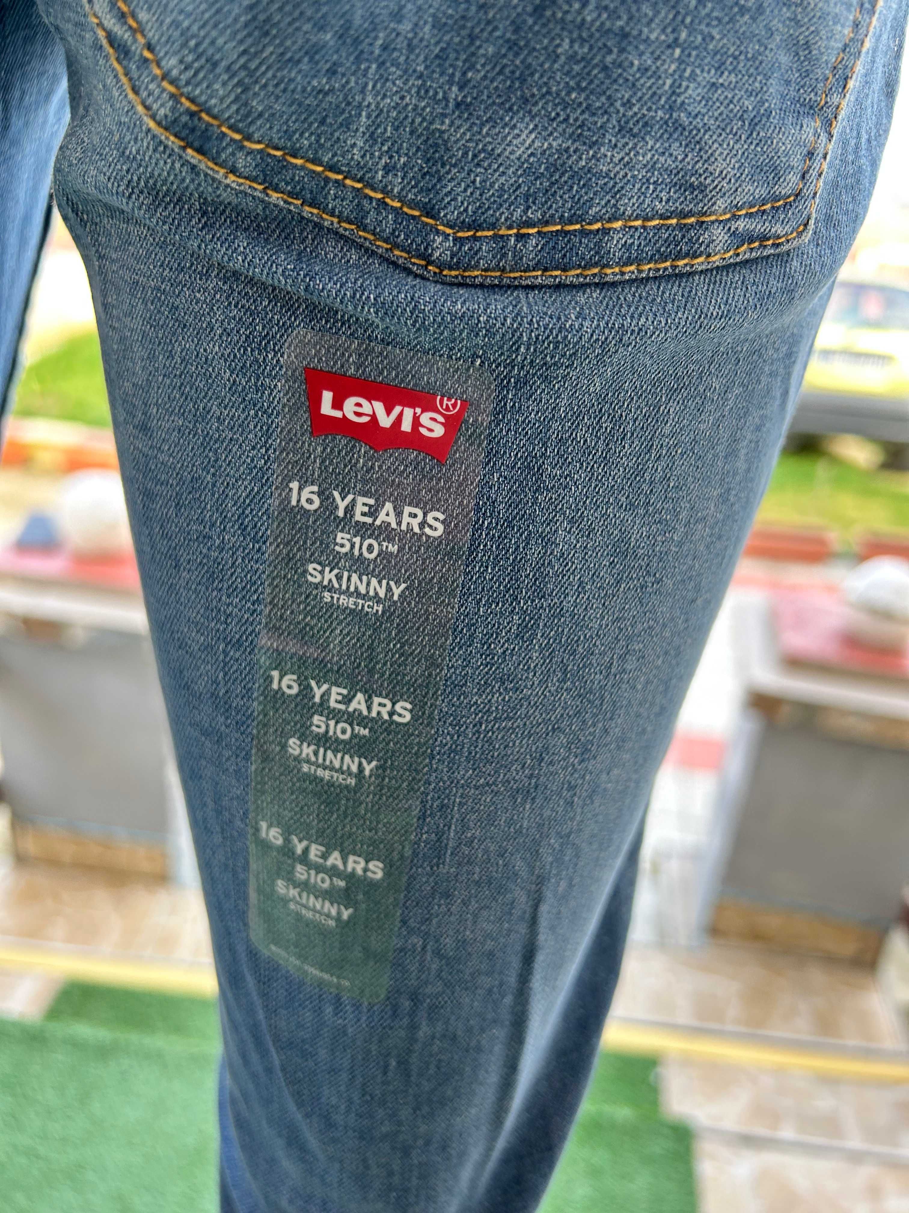 Blugi skinny, copii,  mărimea 16A marca Levis