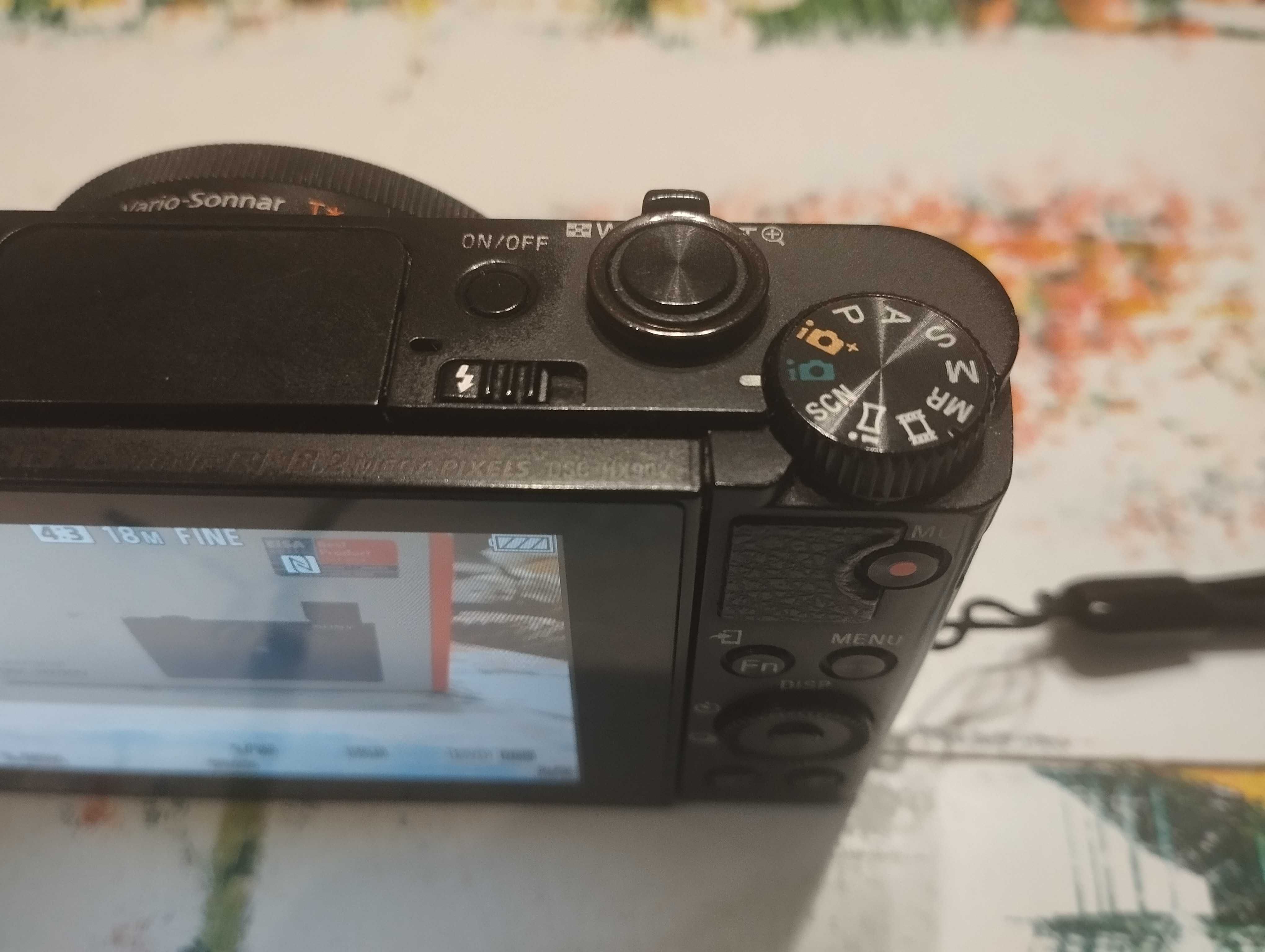 фотоапарат Sony HX90V, РАБОТЕЩ, Моля прочетете описанието.