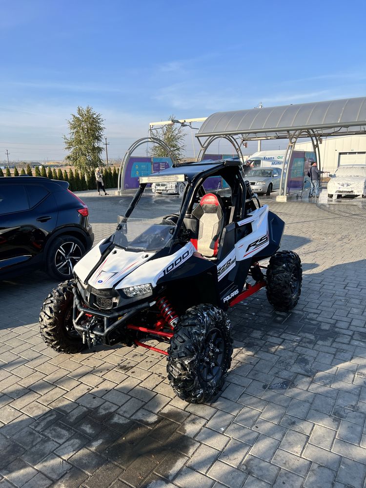 Polaris RZR 1000