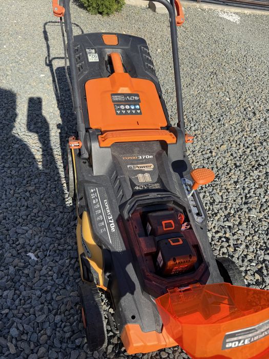 Masina de tuns gazon cu acumulatori Ruris Expert 370 E c