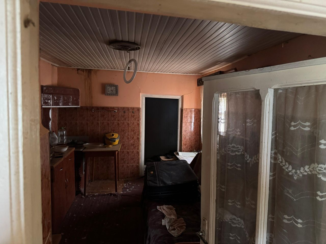 Casă 151 m² + 50m2 anexa+ 7003 m² teren – Tanacu/Valea Seaca/Vaslui.