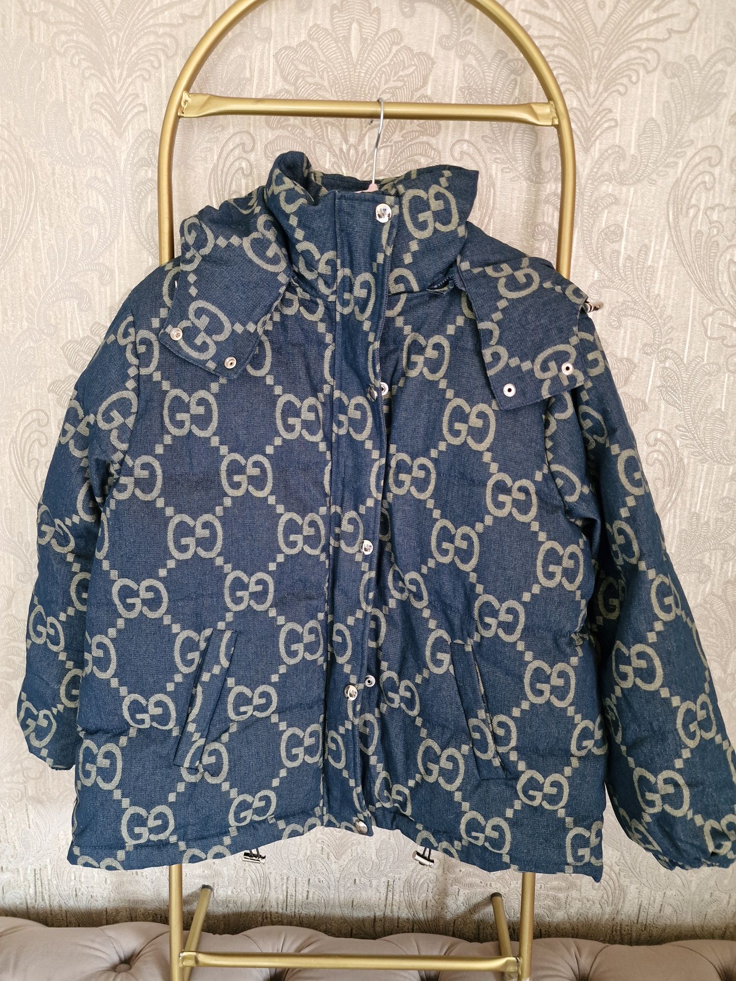 Geaca  unisex superba Gucci cu puf 2XL