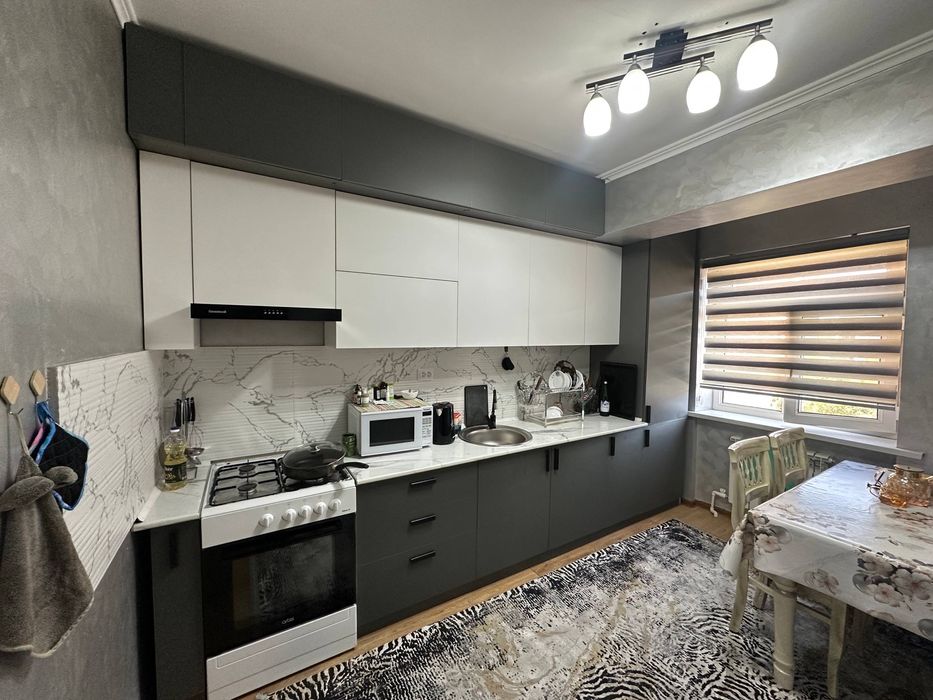 Продается квартира uy soyiladi