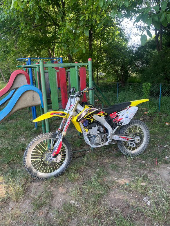 Suzuki rmz 250 2009 impecabil