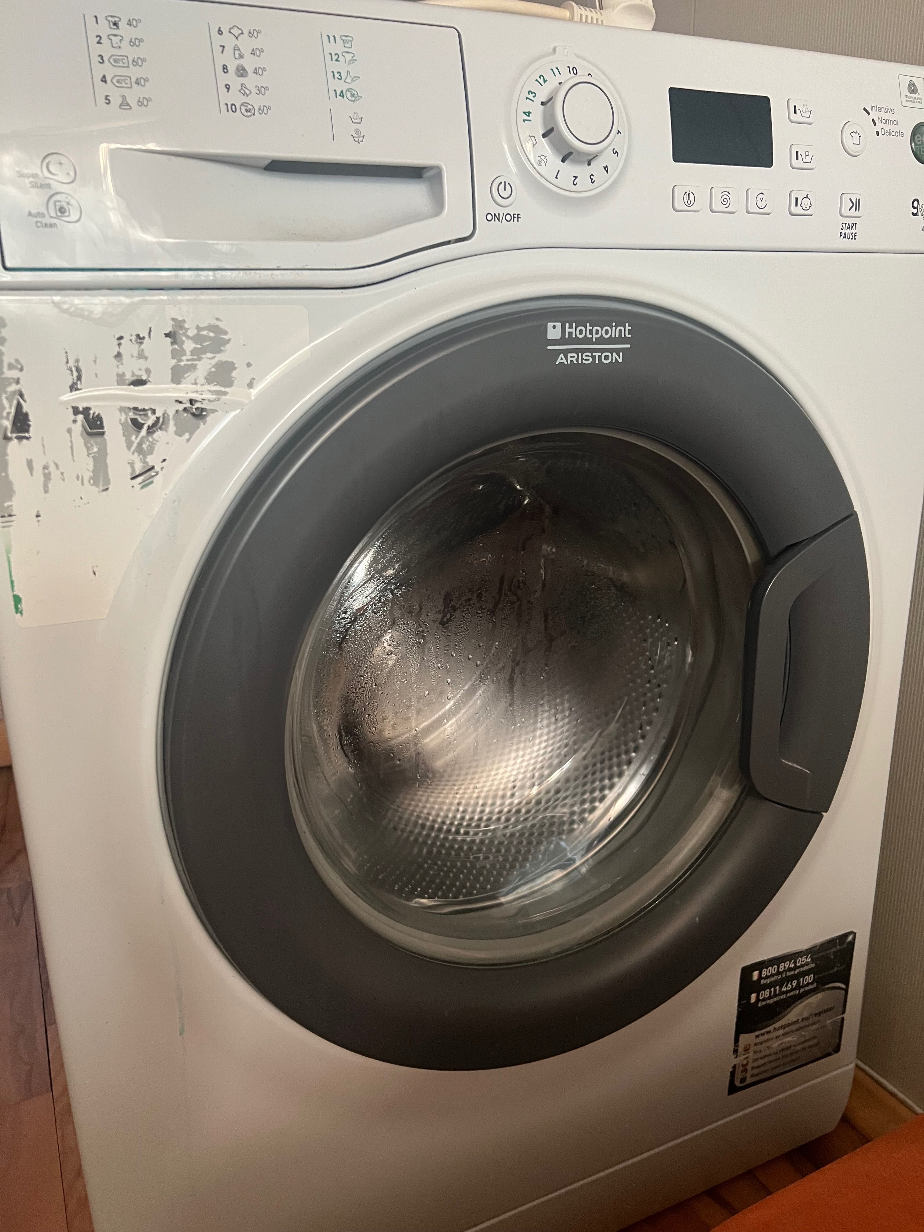 ARISTON Hotpoint 9кг А++