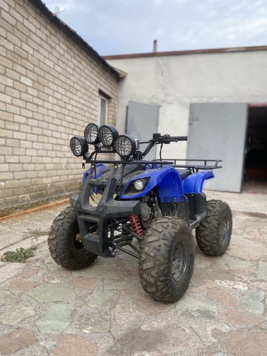 Продам квадроцикл 125 кубовый в хорошем сост ездили не много