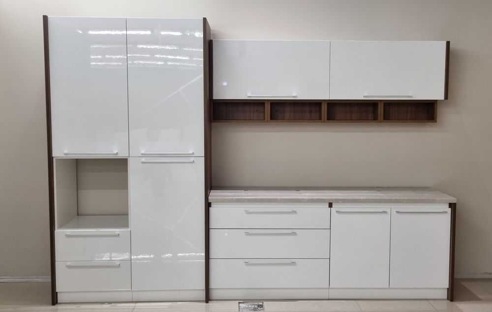 Mobila de bucatarie noua 3.22 ml