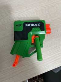 Игрушка пистолет nerf roblox