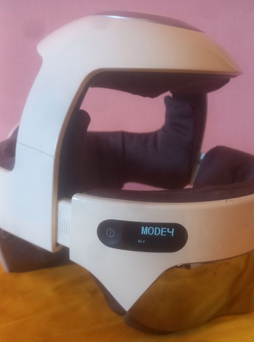 Aparat de masaj pentru cap si ochii Breo