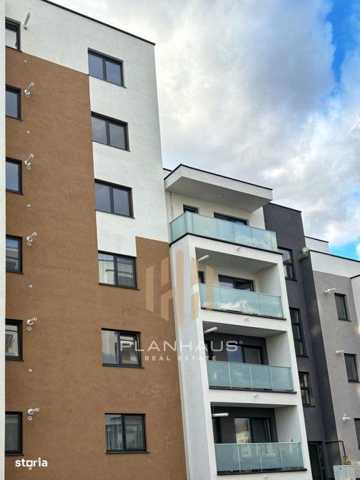 Apartament 3 camere, str. Daliei, etaj 1