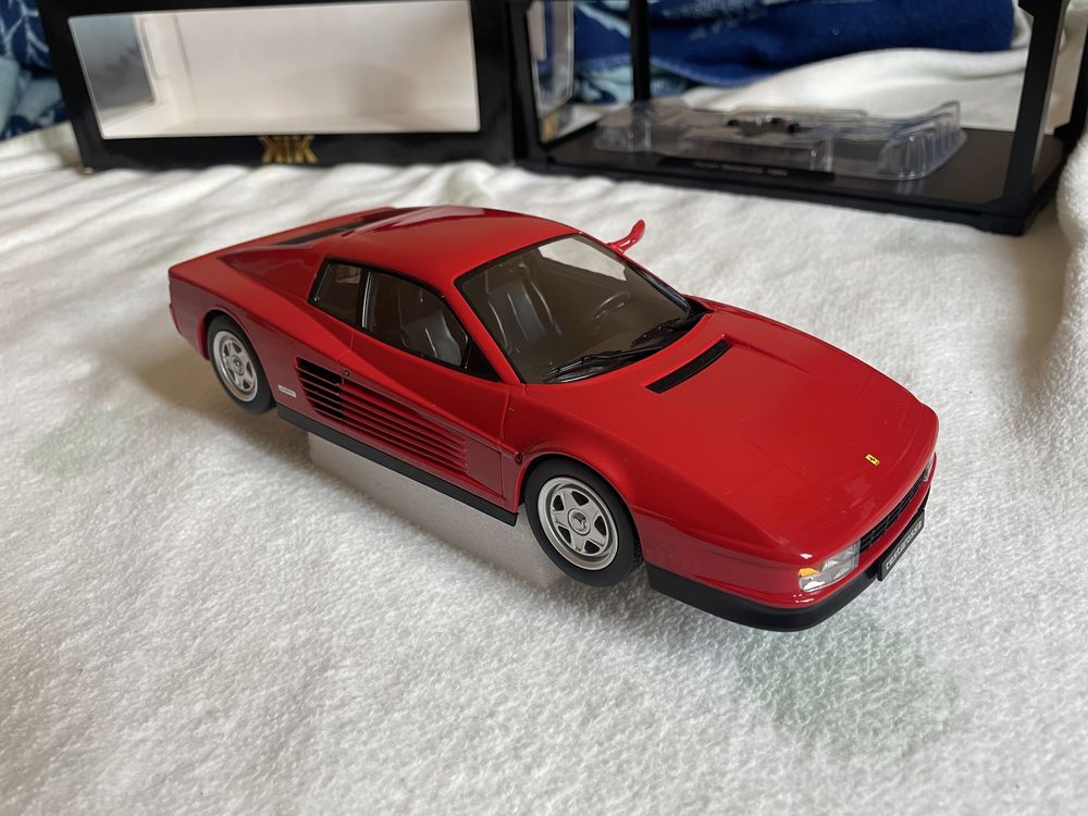 Ferrari Testarossa - KK Scale - 1:18