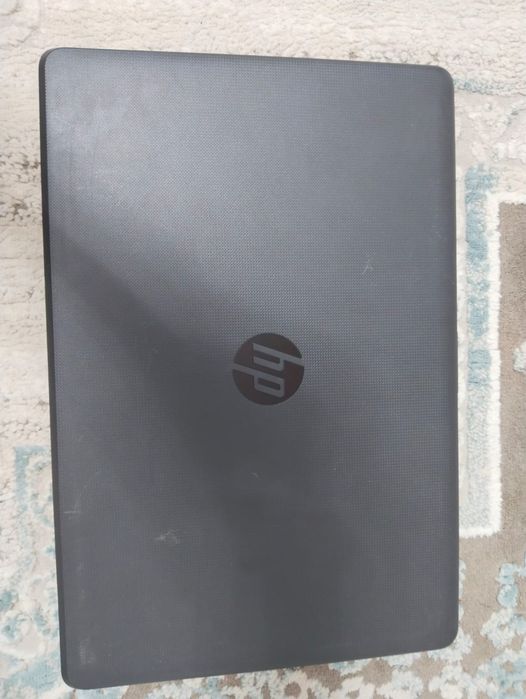 ноутбук hp  в отличном состоянии