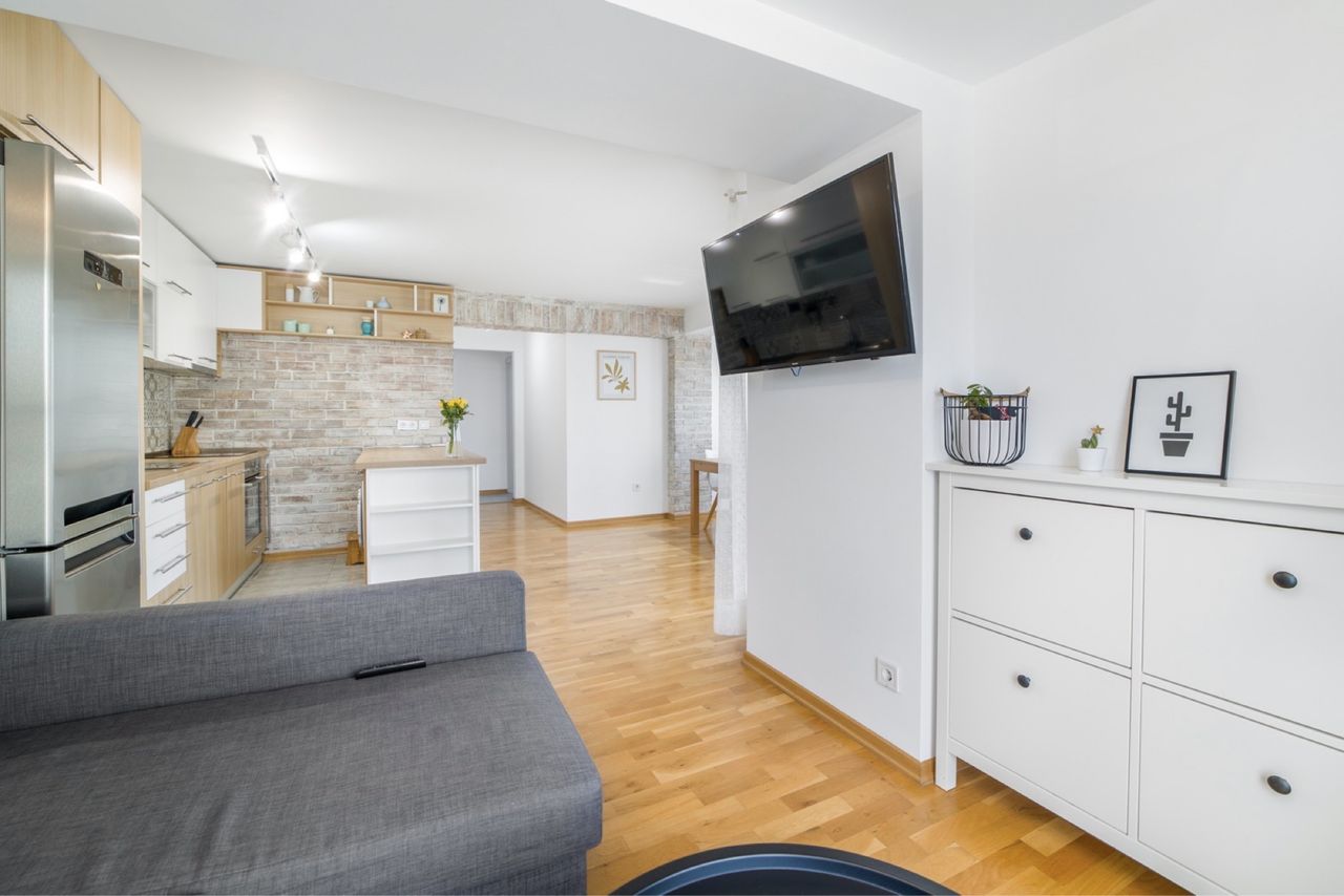 Продава се Четиристаен апартамент в София, Малинова долина - 147 кв.м за 2245 €/кв.м - Снимка #1