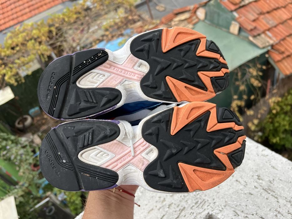 Adidas Falcon 39 1/3