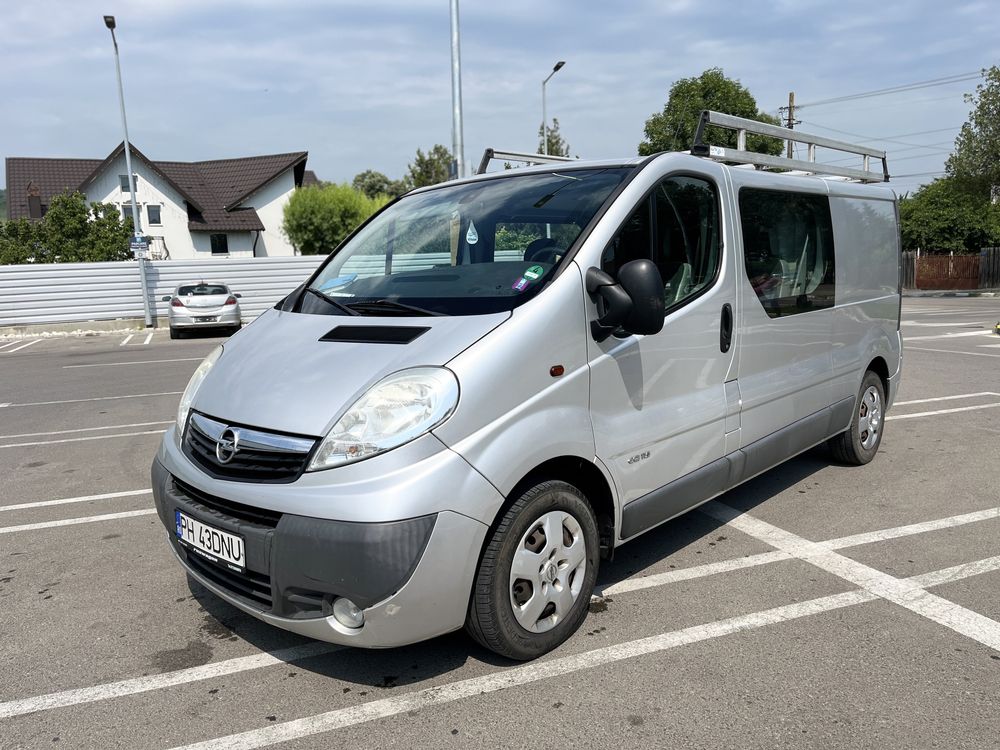 Opel Vivaro 2.0D