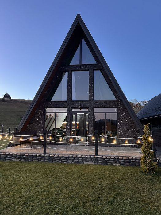 Cabana  A-Frame de inchiriat ‼️Ocupată de revelion‼️