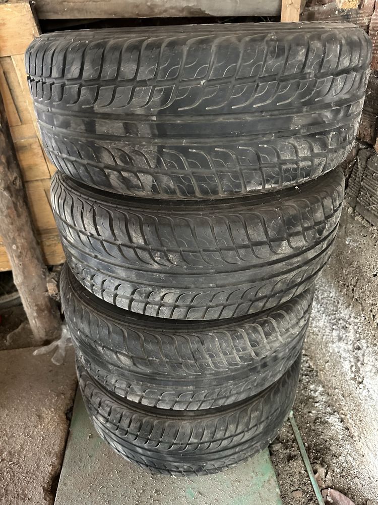 15" джанти тип "бъбреци" с летни гуми 205/55/15 - за Mercedes 5x112