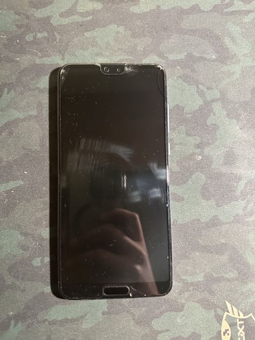Vand sau schimb Huawei P20 Pro