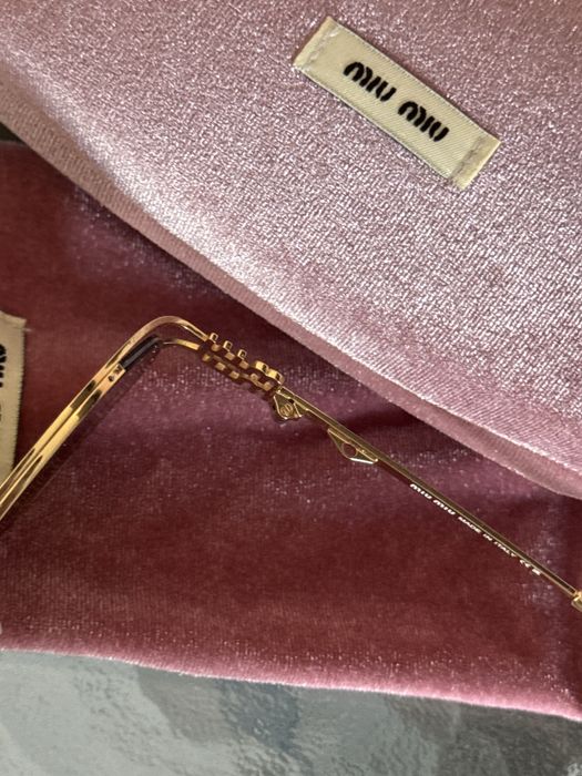 Ochelari de soare Miu Miu