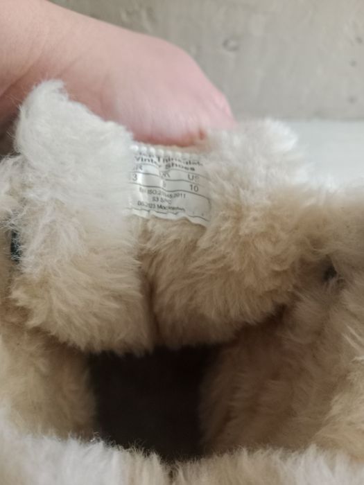 Ботинки зимние продам