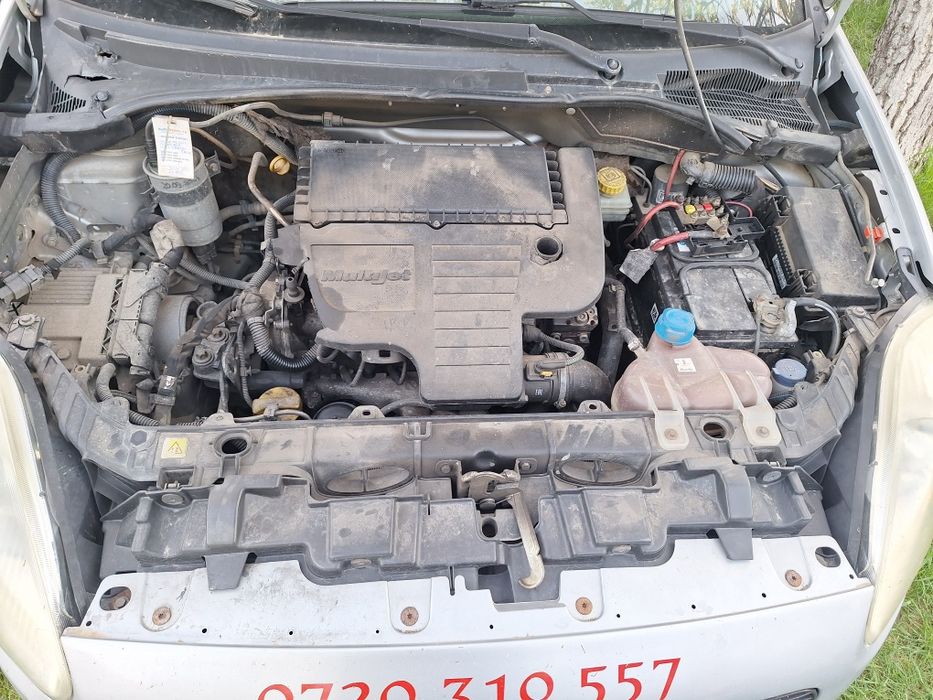 Dezmembrez fiat grande punto 1.3 diesel