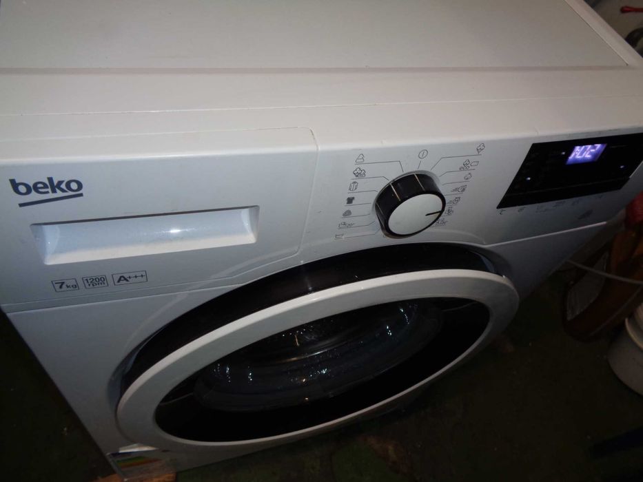 masina de spalat slim BEKO