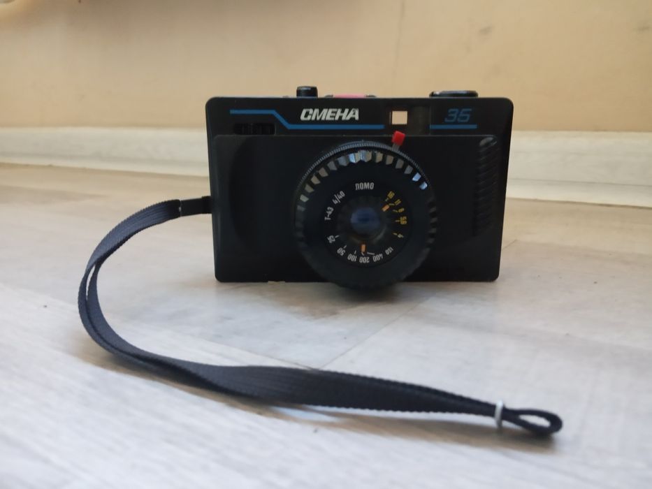Продам фотоаппарат Смена 35