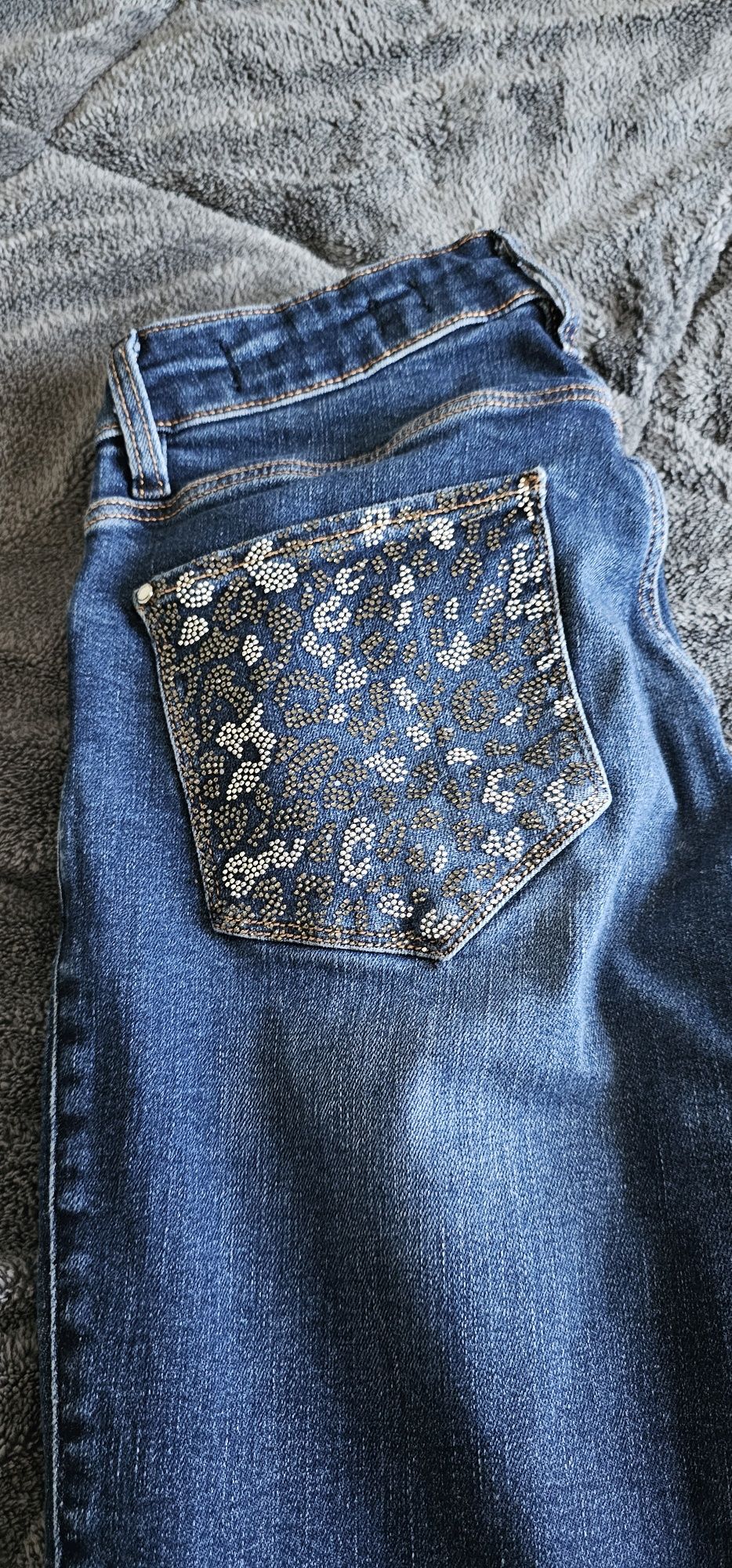 Дънки GUESS, 27 номер