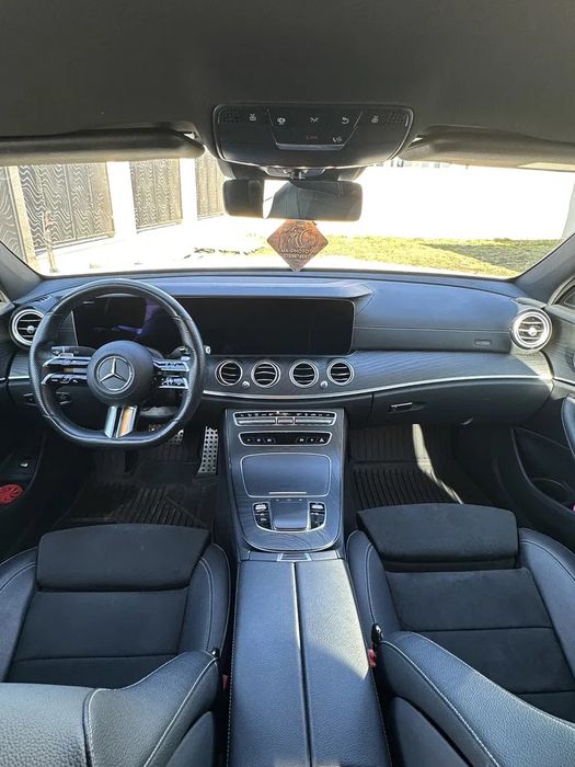 Mercedes E300e plug-in hybrid pachet AMG