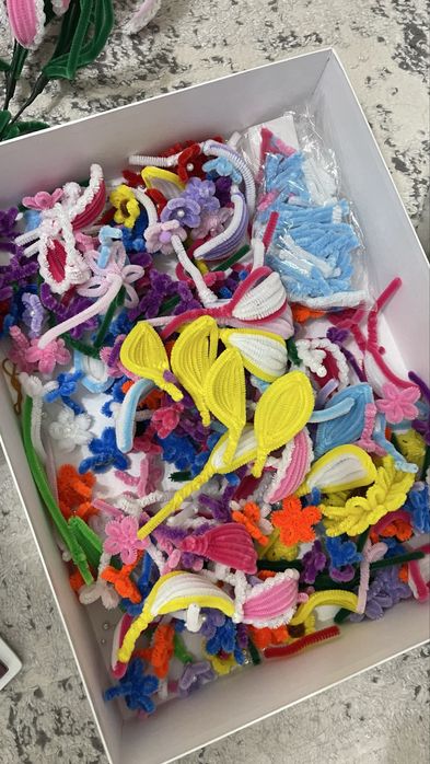 Синельная проволока, готовые цветы, фурнитуры