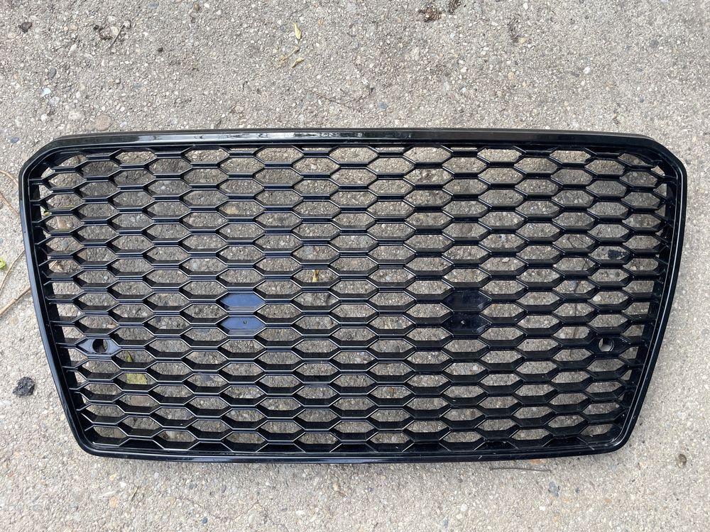 Grilă fagure Audi A7 stare foarte buna