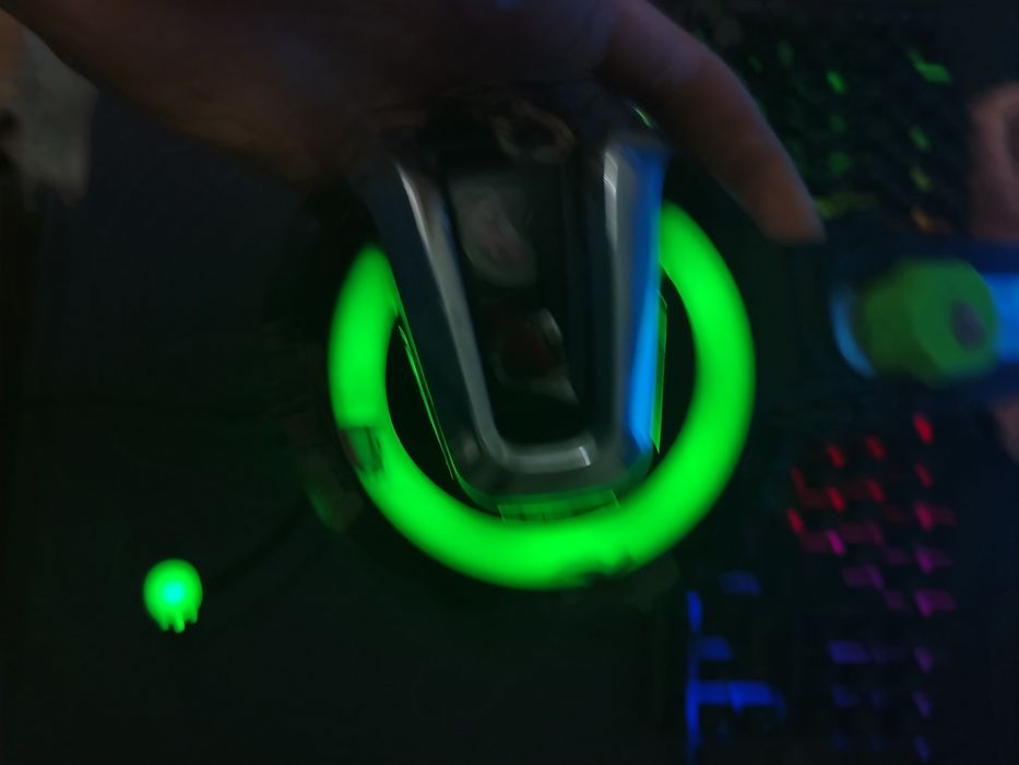 Наушники. Наушники