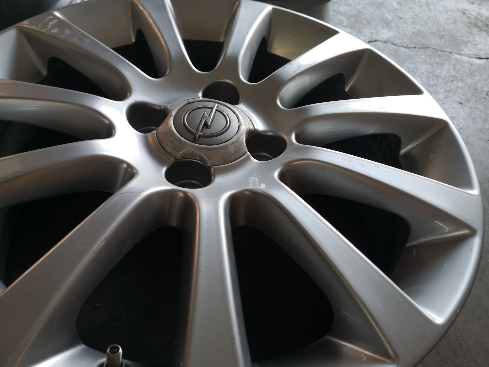 4х100 опел Тойота 4x100 Toyota opel 16 цола джанти оригинални