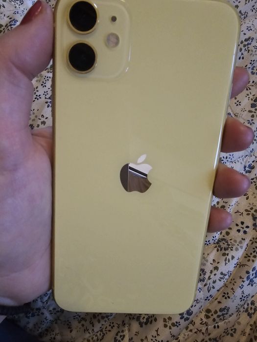 Iphone 11 256gb жълт