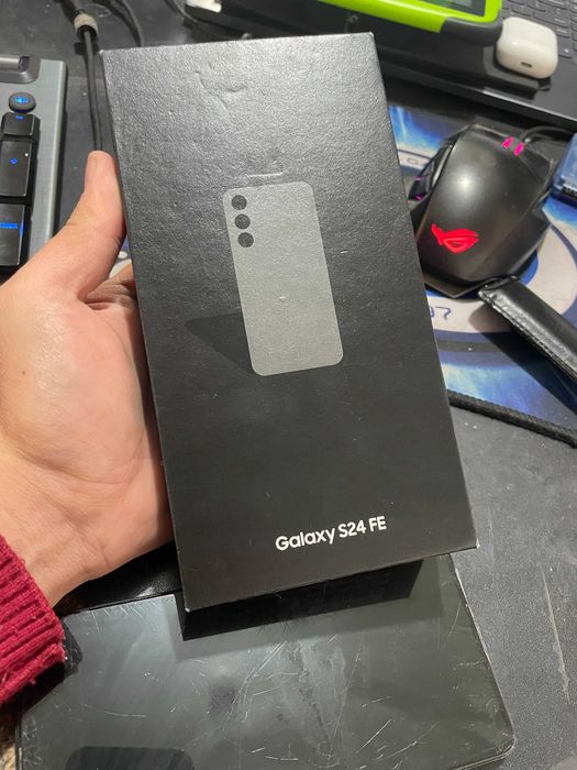 Samsung S24 FE 128gb продается