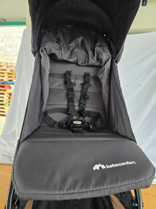 Cărucior Bebeconfort Soko Ultra Compact,până la 3,5 ani, 0-15 kg,Negru