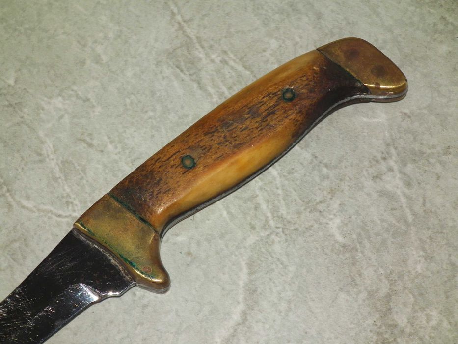 Dorko cutit vánátoare maghiar retro cu plásele din corn + teacá piele