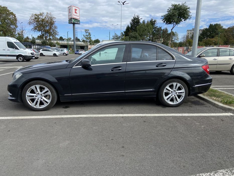 Mercedes-Benz C Mercedes C200 Automat • 7G-Tronic • Revizii la zi • Anvelope noi