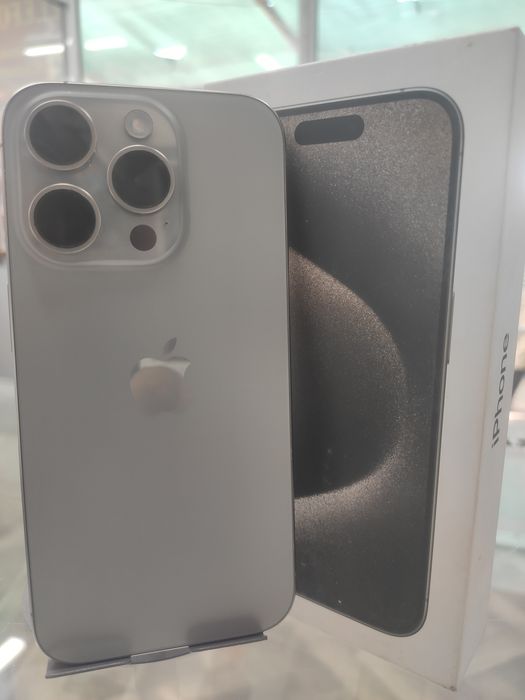 Iphone 15 pro titan
