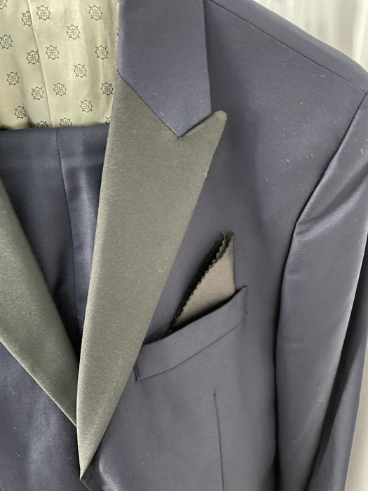 Costum mire Men’s Club